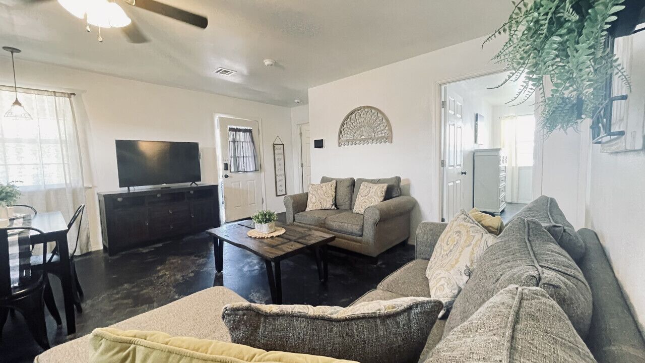 Photo of Livingroom in Checotah