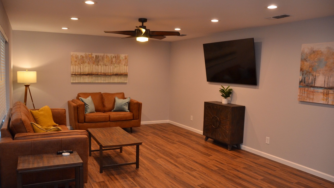 Photo of Livingroom in Roswell