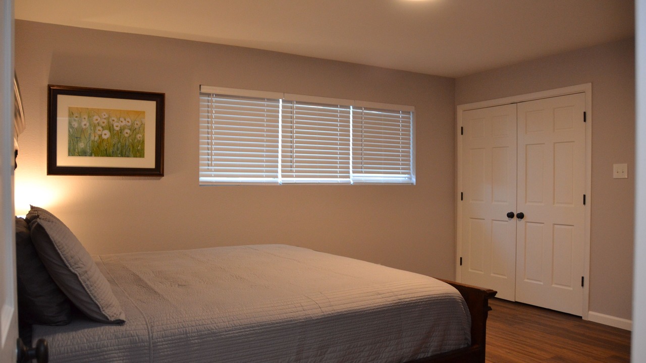 Photo of Bedroom in Roswell