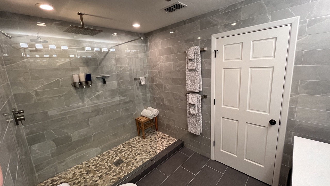 Photo of Bathroom in Roswell