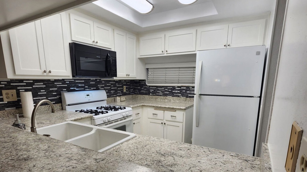 Photo of Kitchen in Hellman Street