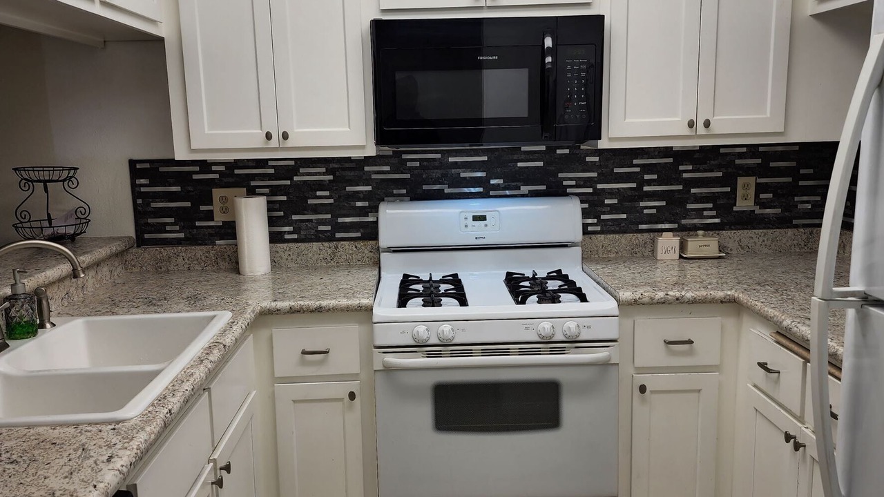 Photo of Kitchen in Hellman Street