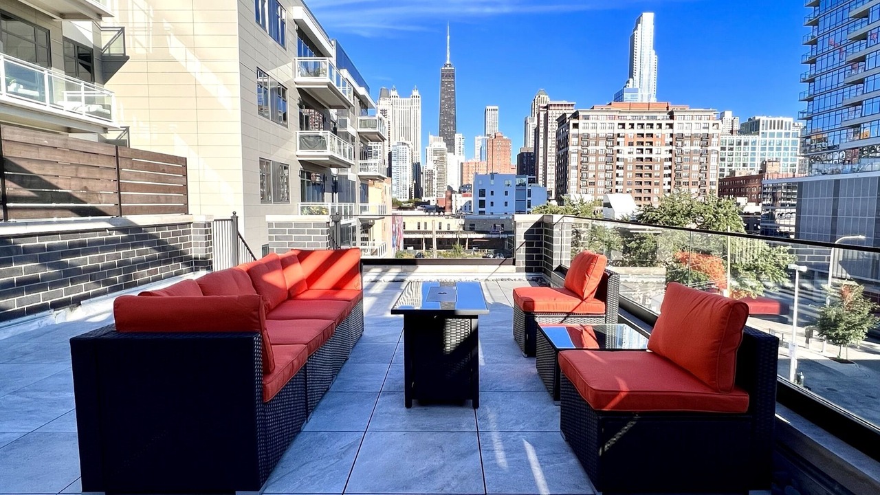 Photo of Outdoor in Near North Side