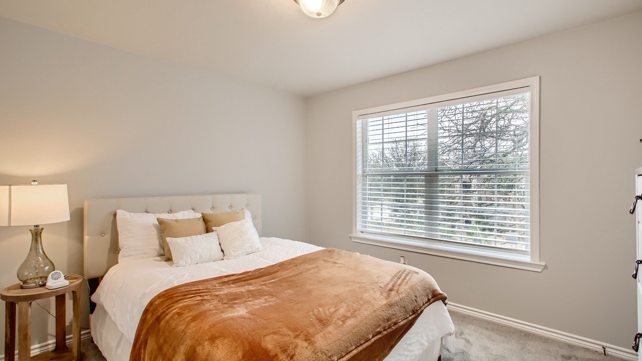 Photo of Bedroom in Lincoln Park