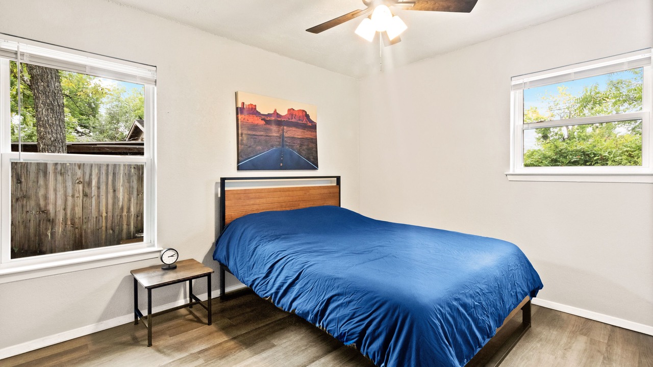 Photo of Bedroom in Central Arlington