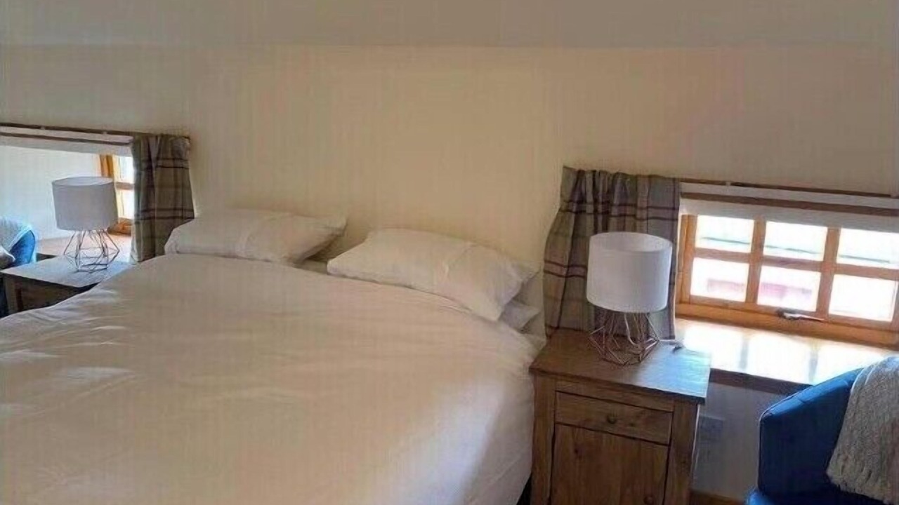 Photo of Bedroom in Melrose