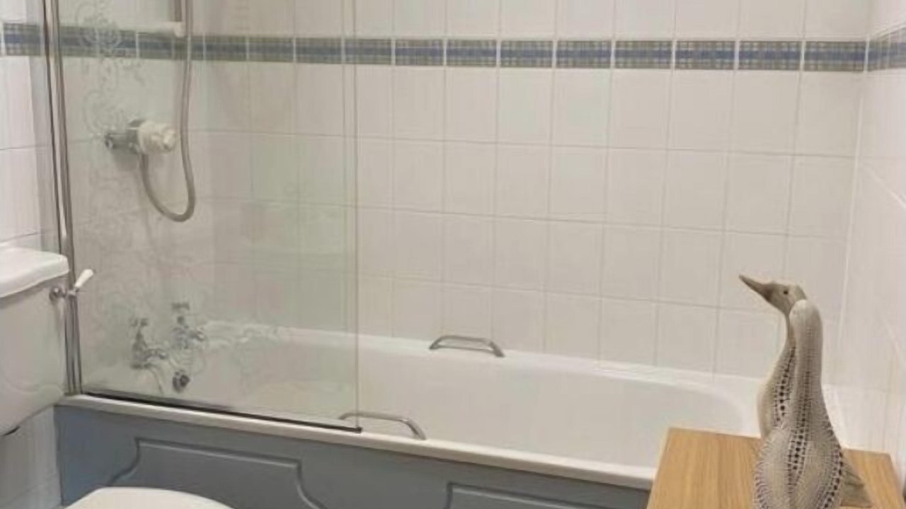 Photo of Bathroom in Melrose