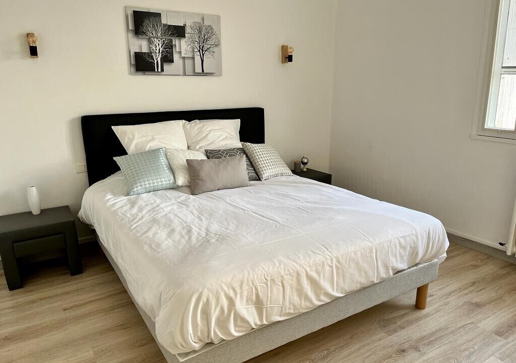 Photo of Bedroom in Aiguillon