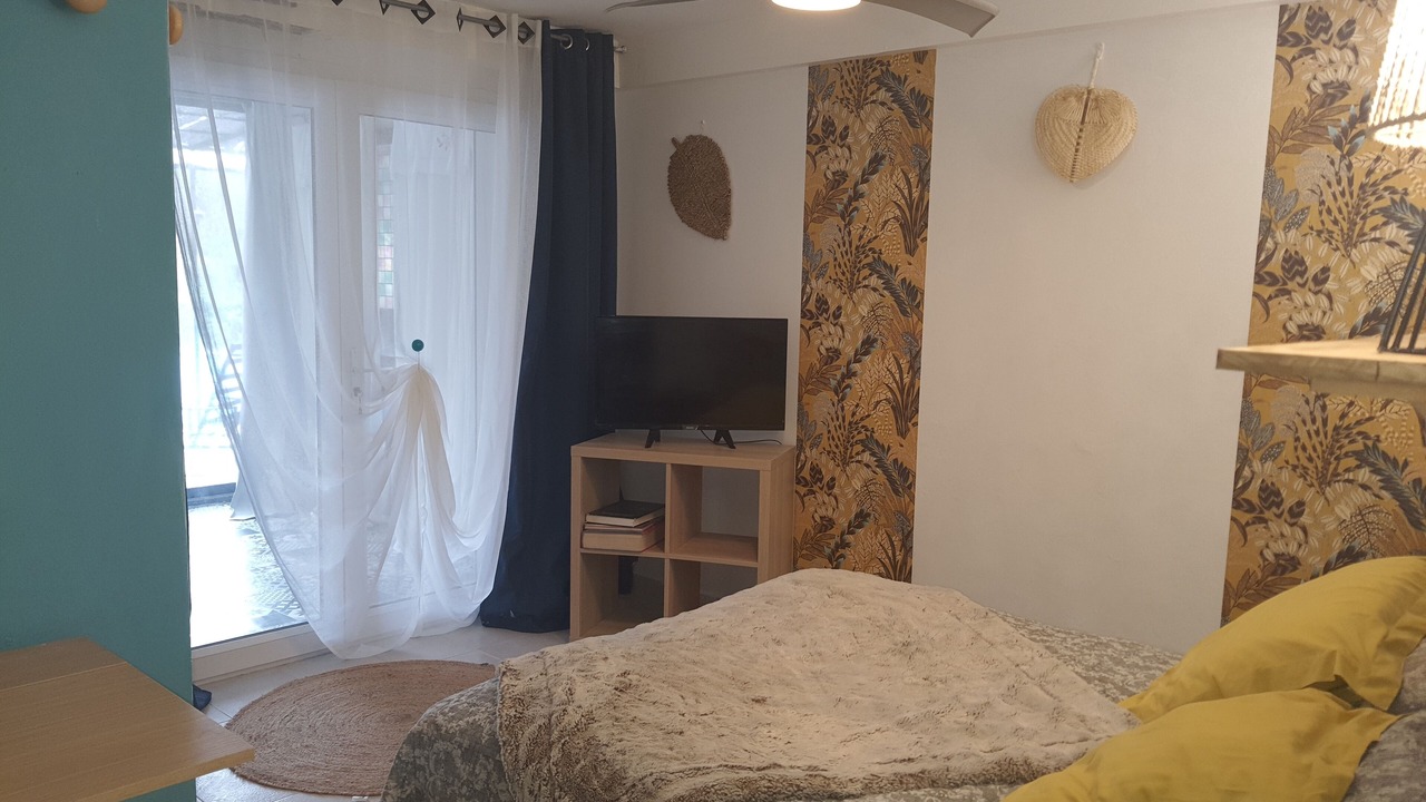 Photo of Bedroom in Montagnac