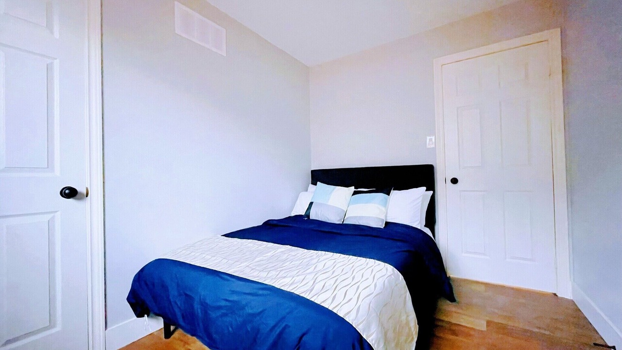 Photo of Bedroom in Barrie