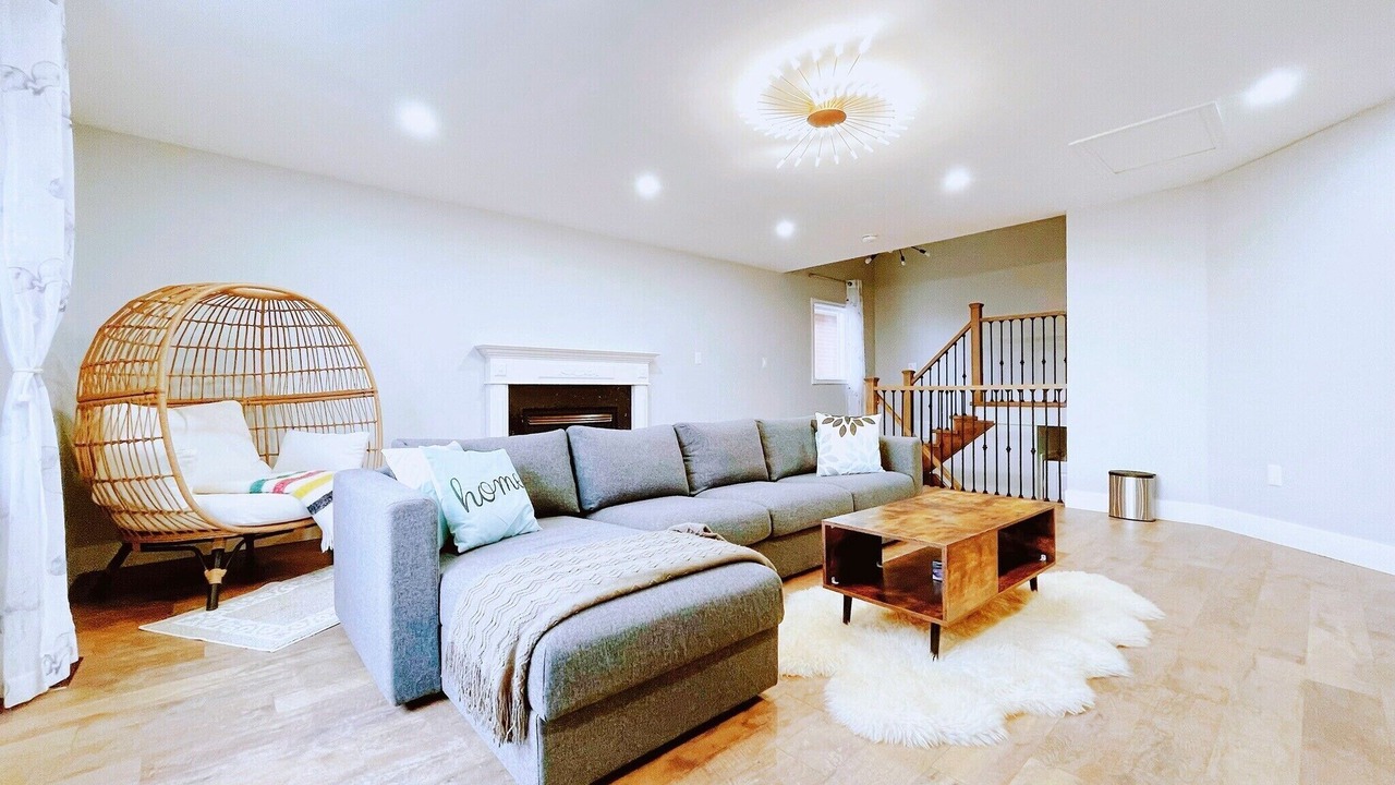 Photo of Livingroom in Barrie
