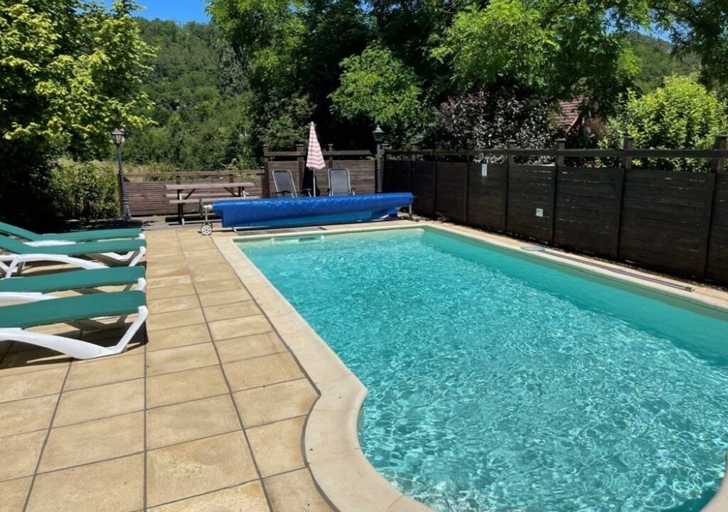 Photo of Outdoor in Saint-Cernin-de-lHerm