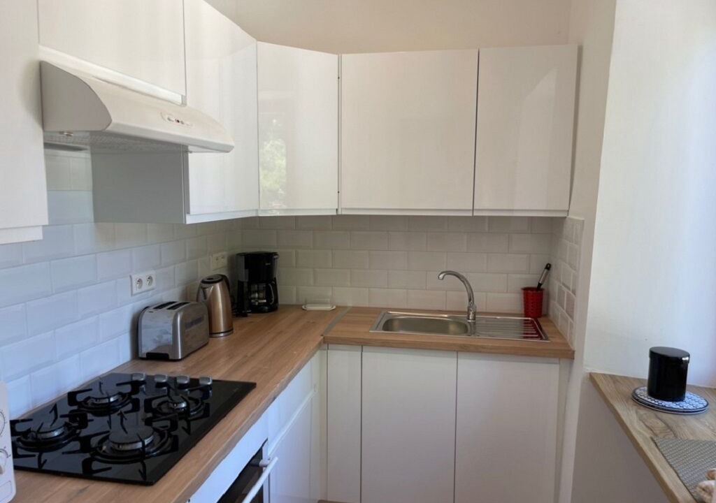 Photo of Kitchen in Saint-Cernin-de-lHerm