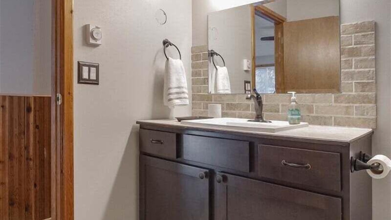 Photo of Bathroom in Packwood