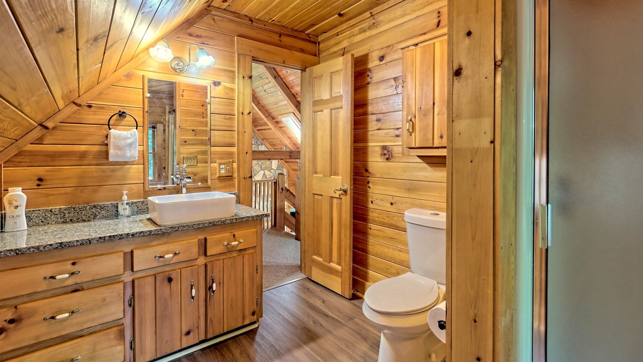 Photo of Bathroom in My Mountain