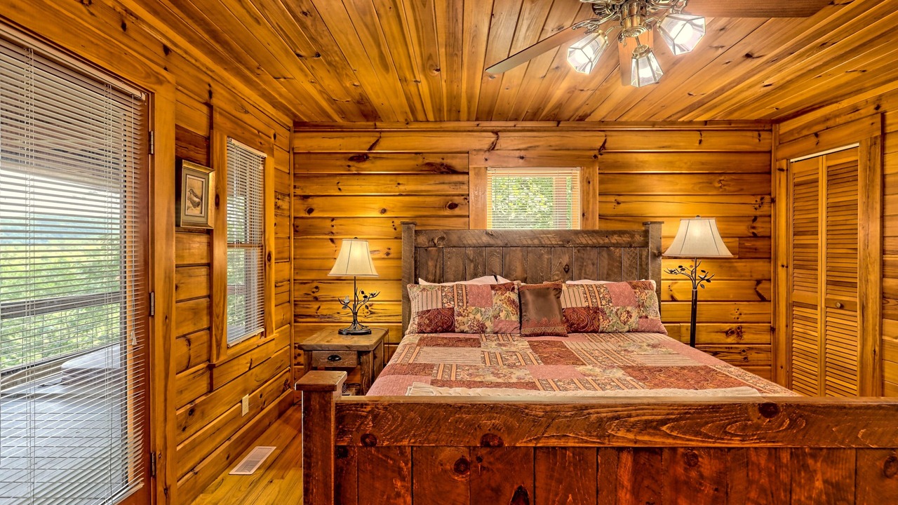 Photo of Bedroom in My Mountain