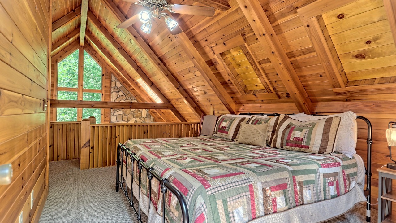 Photo of Bedroom in My Mountain