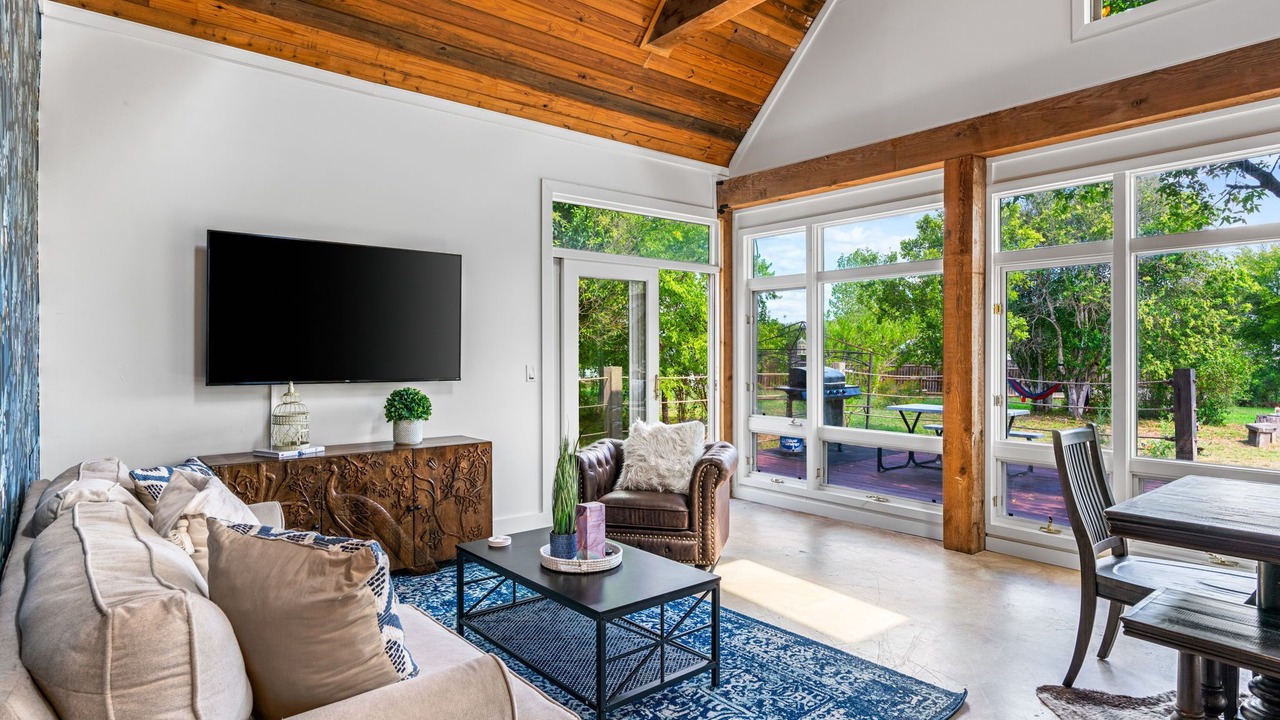Photo of Livingroom in Kyle