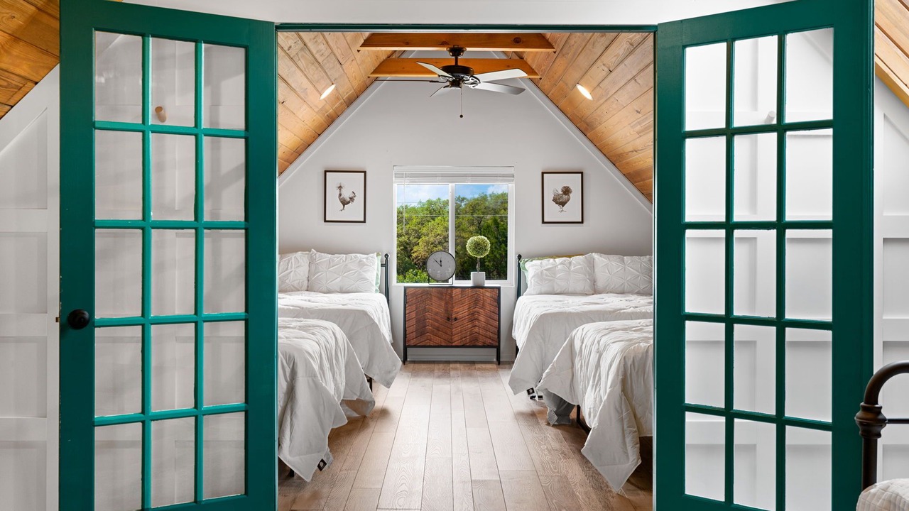 Photo of Bedroom in Kyle