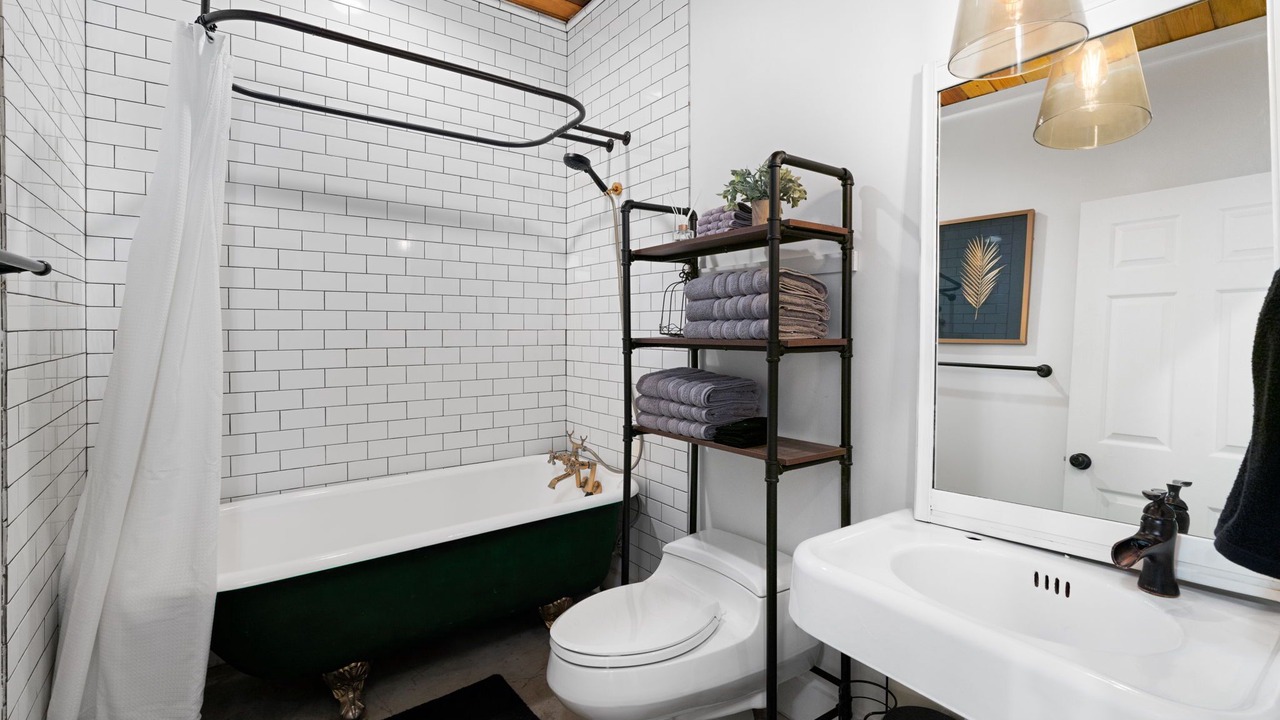 Photo of Bathroom in Kyle