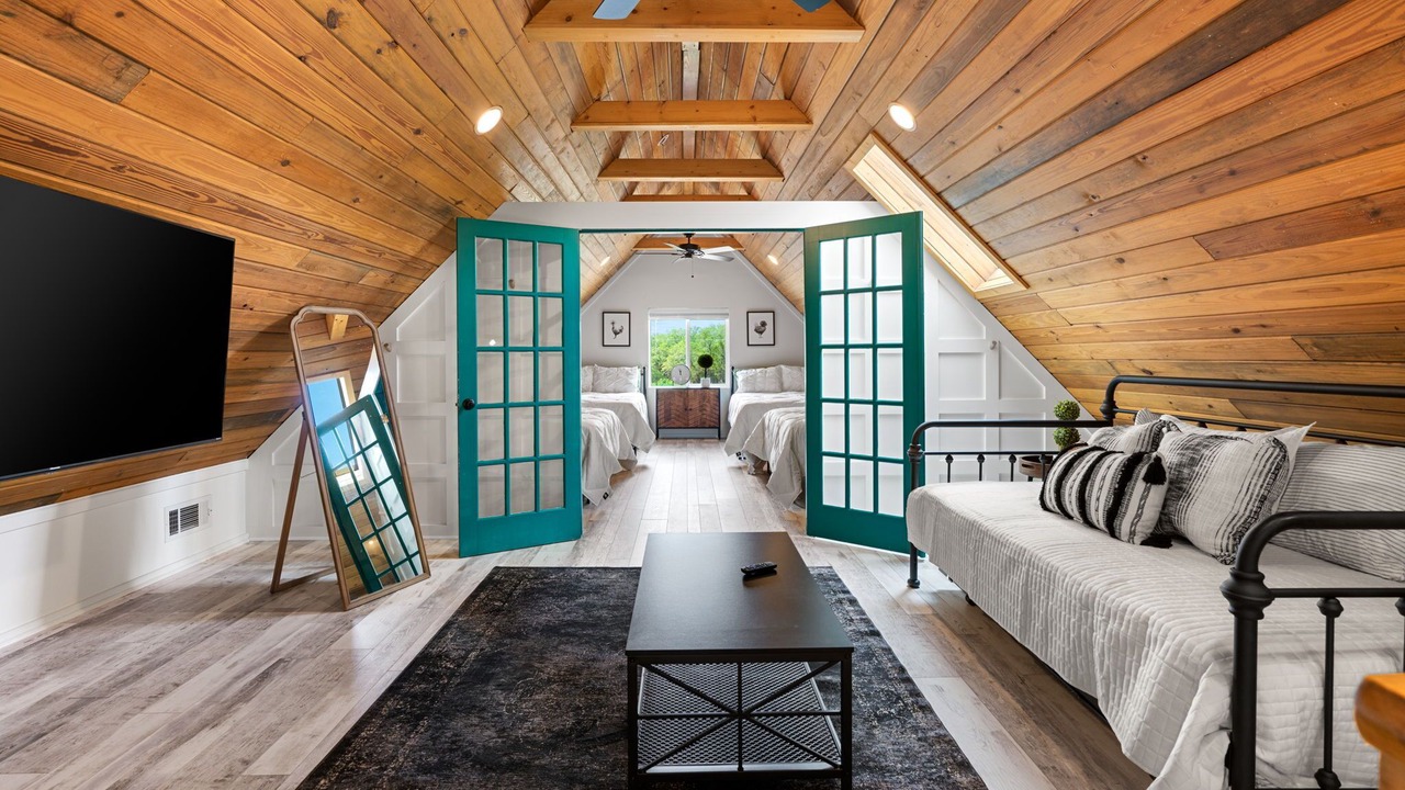 Photo of Bedroom in Kyle