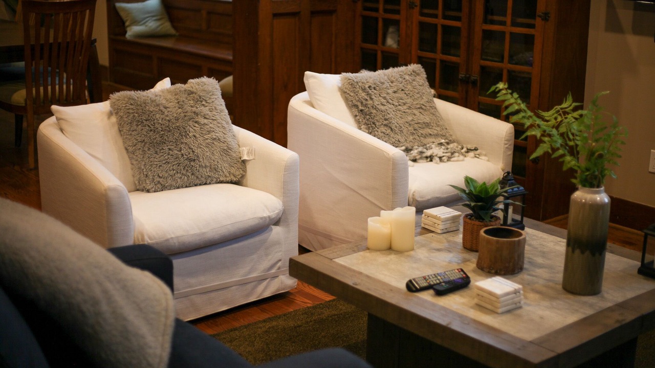 Photo of Livingroom in Champaign