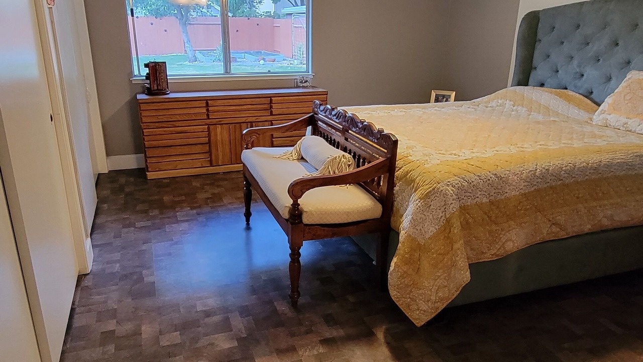 Photo of Bedroom in West Davis Manor