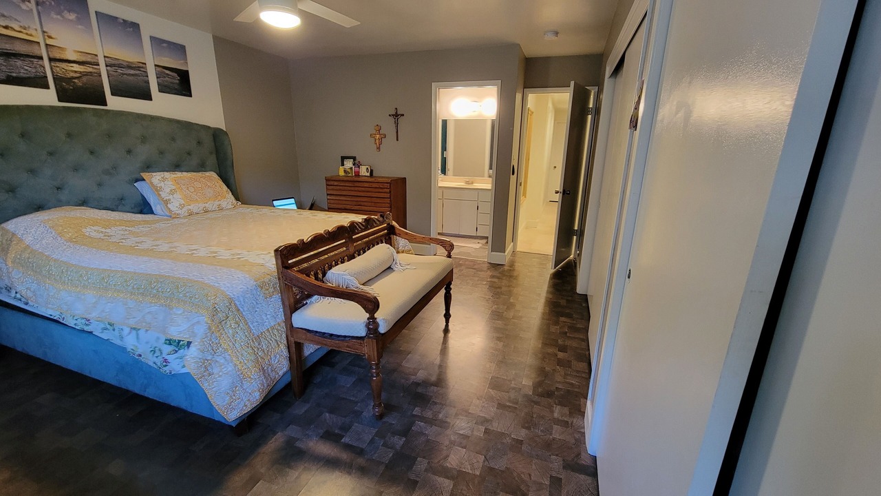 Photo of Bedroom in West Davis Manor