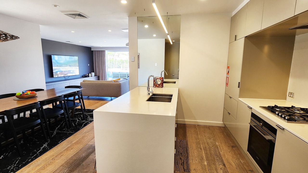 Photo of Kitchen in Elizabeth Bay