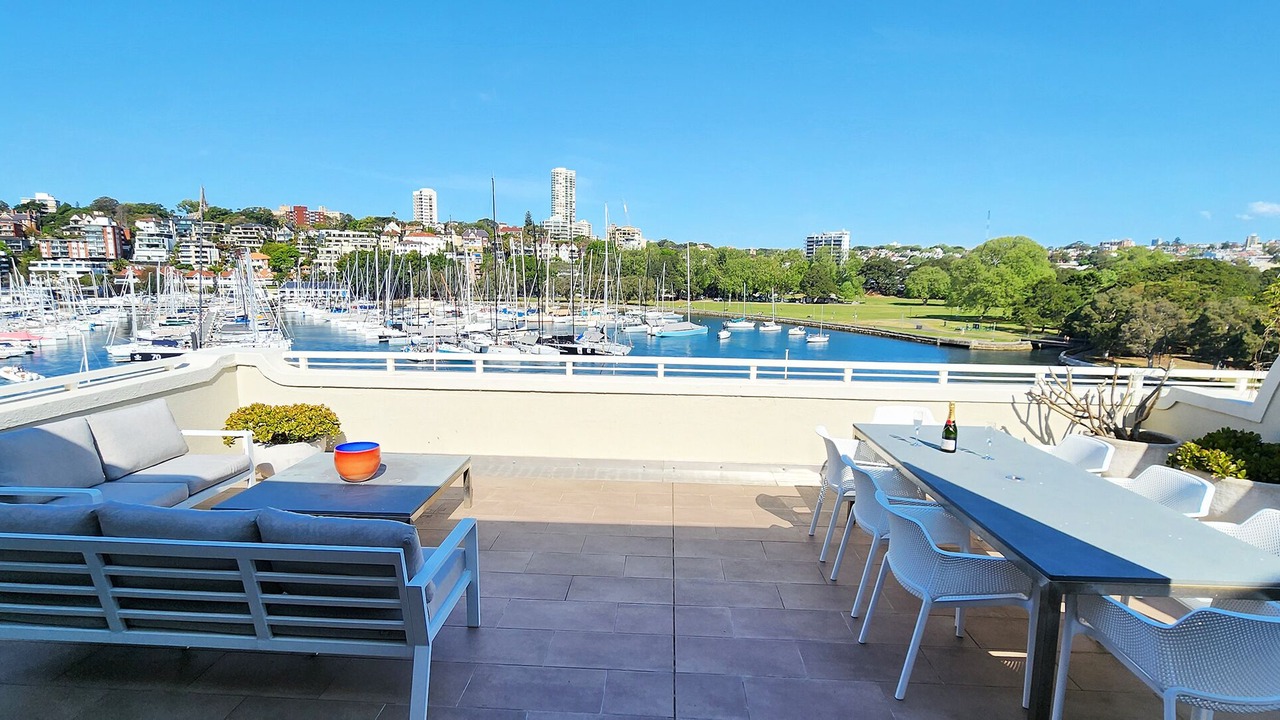 Photo of Outdoor in Elizabeth Bay