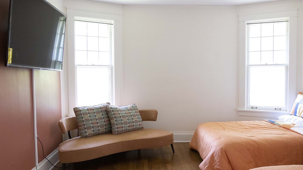 Photo of Bedroom in Crosstown