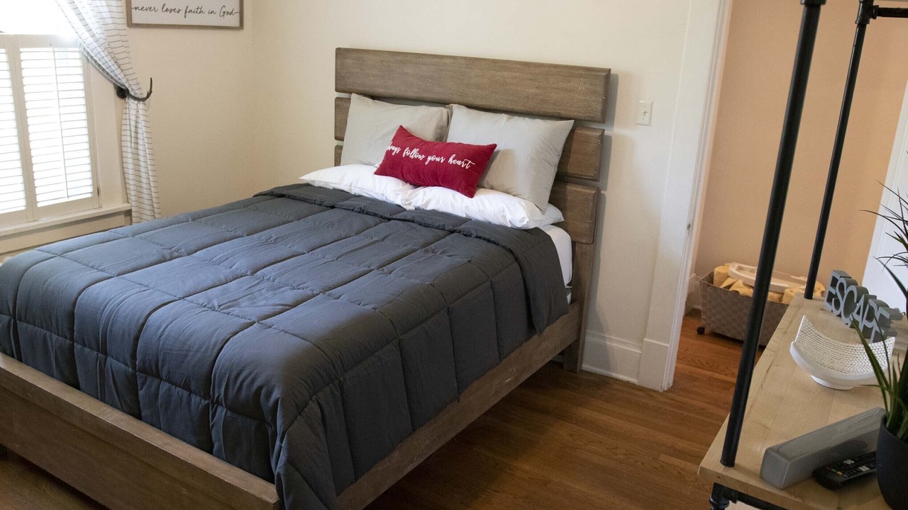 Photo of Bedroom in Crosstown