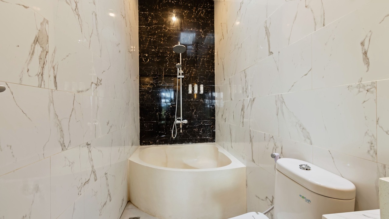 Photo of Bathroom in Tibubeneng
