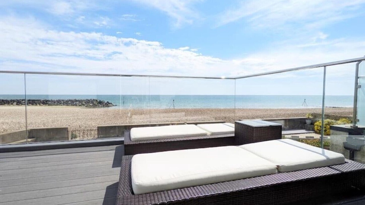 Photo of Outdoor in Middleton-on-Sea