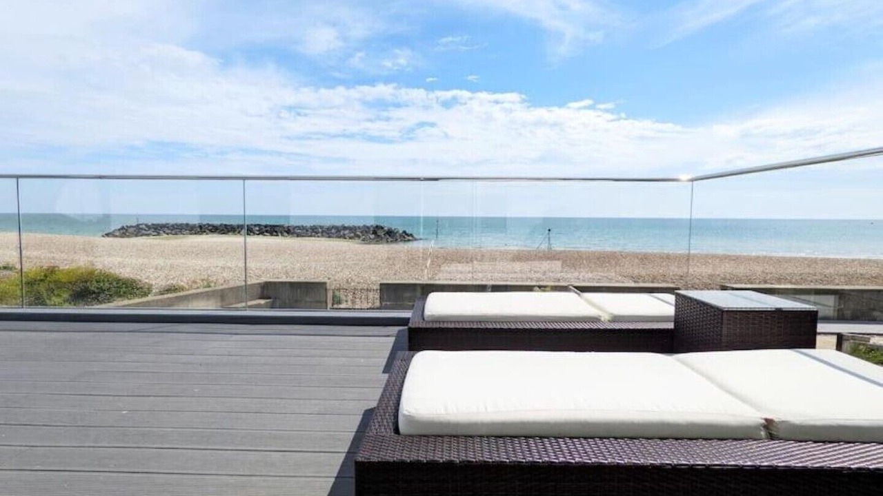 Photo of Outdoor in Middleton-on-Sea