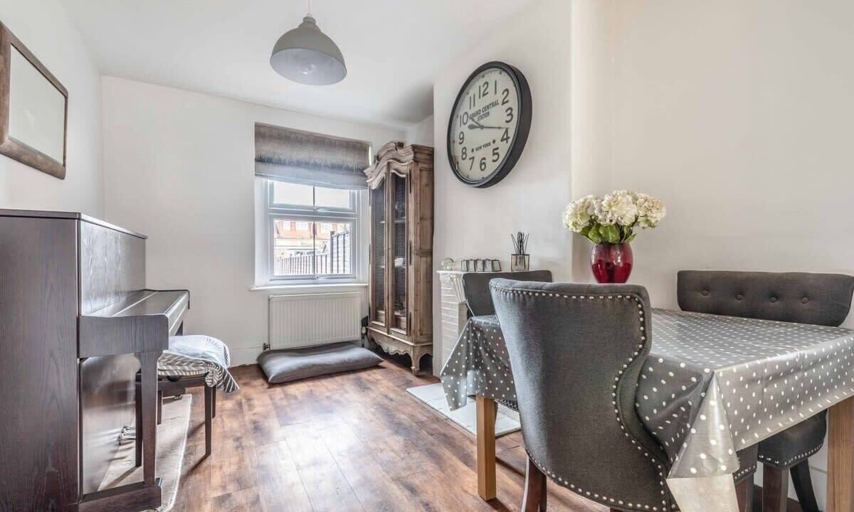 Photo of Others in Windsor