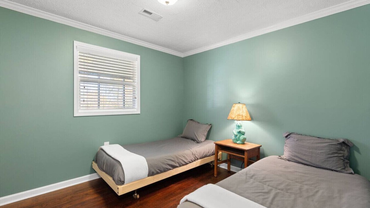 Photo of Bedroom in Beattyville