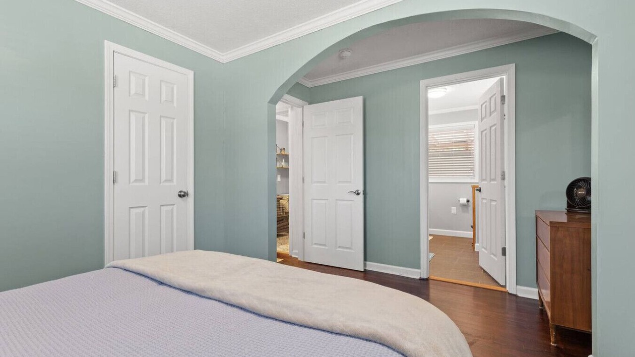 Photo of Bedroom in Beattyville