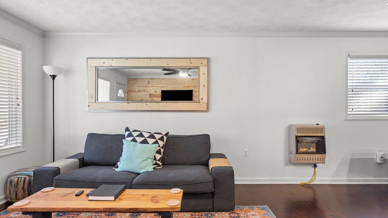 Photo of Livingroom in Beattyville