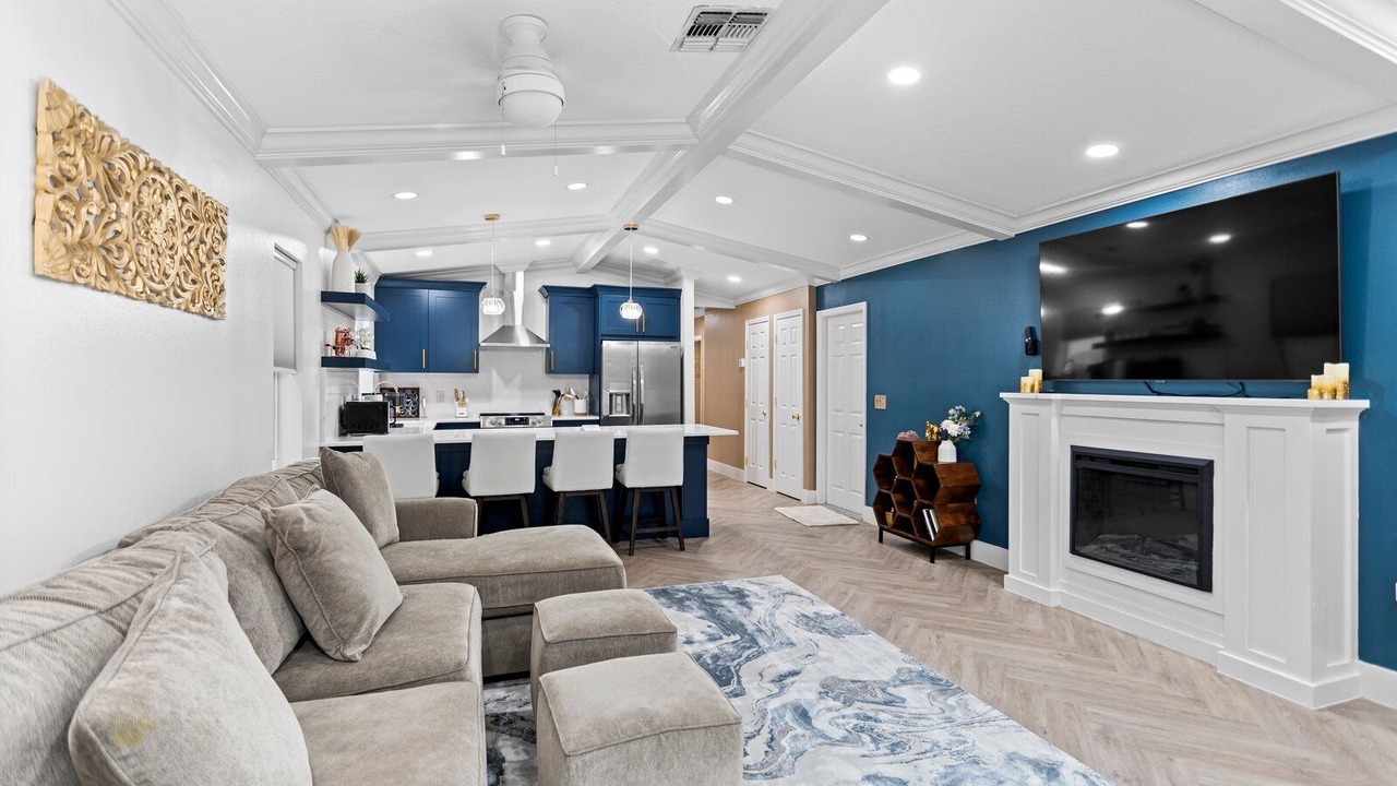 Photo of Bedroom in Clair-Mel City