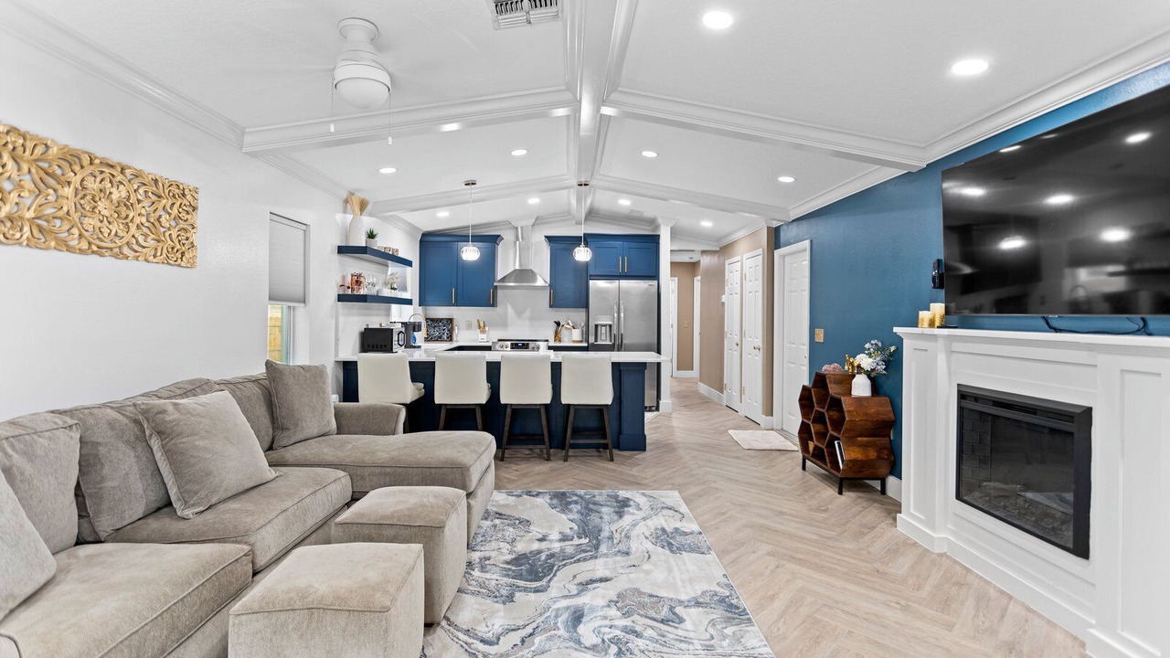 Photo of Bedroom in Clair-Mel City