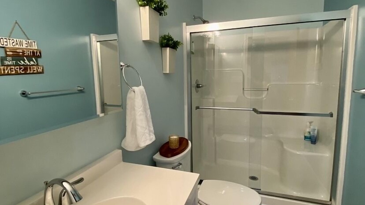 Photo of Bathroom in Bass Lake