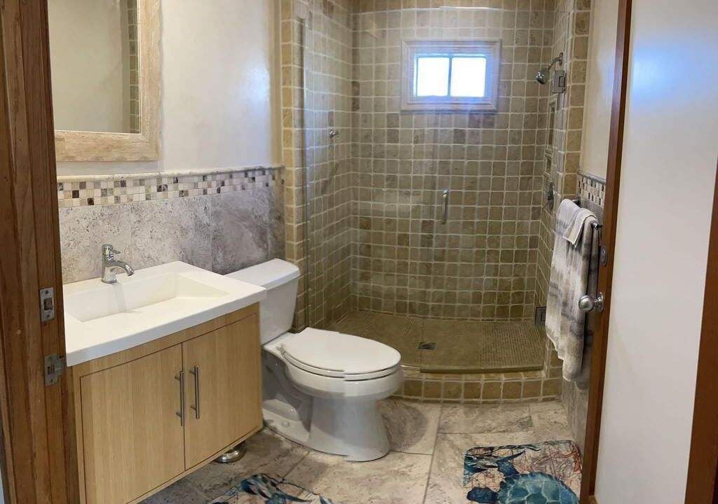 Photo of Bathroom in Harbor