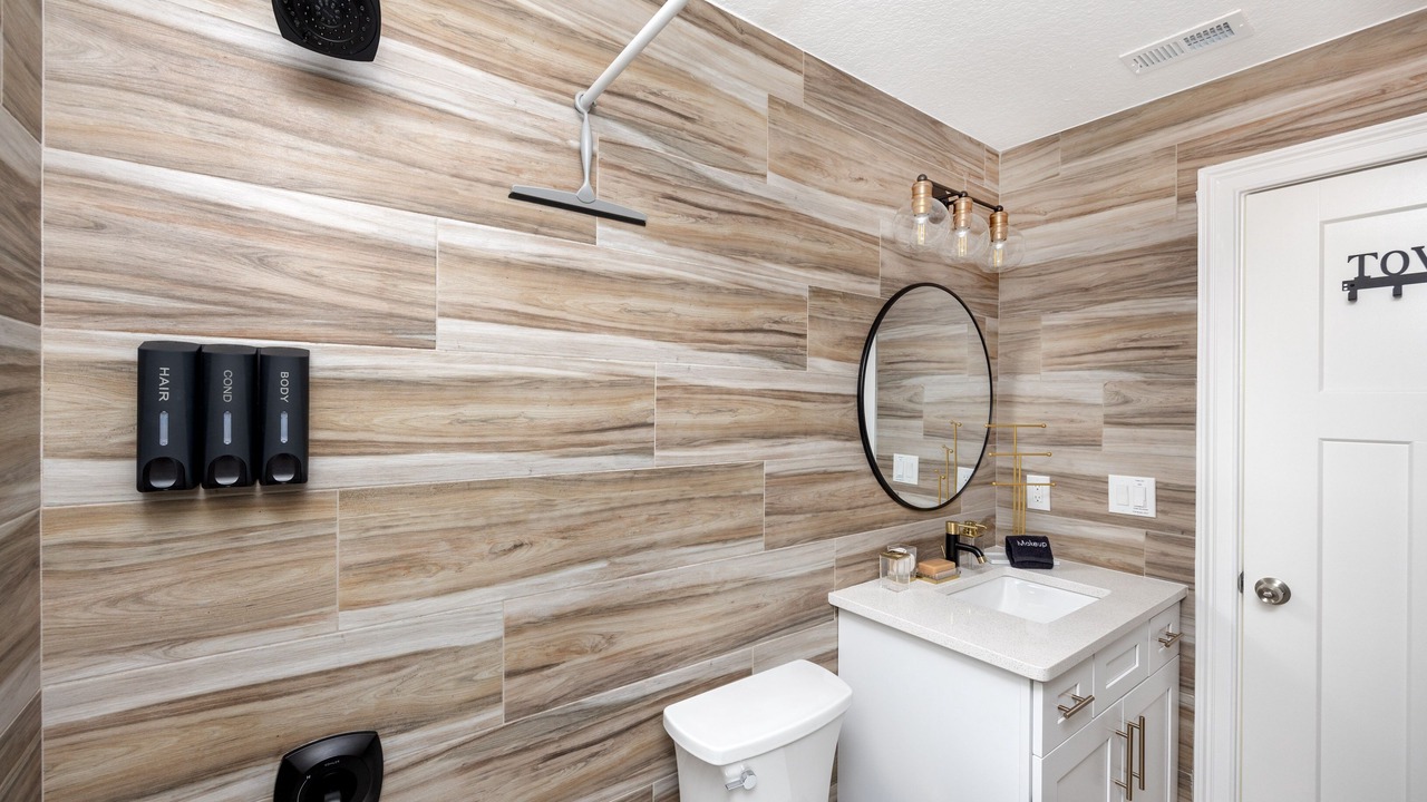 Photo of Bathroom in Palm Harbor