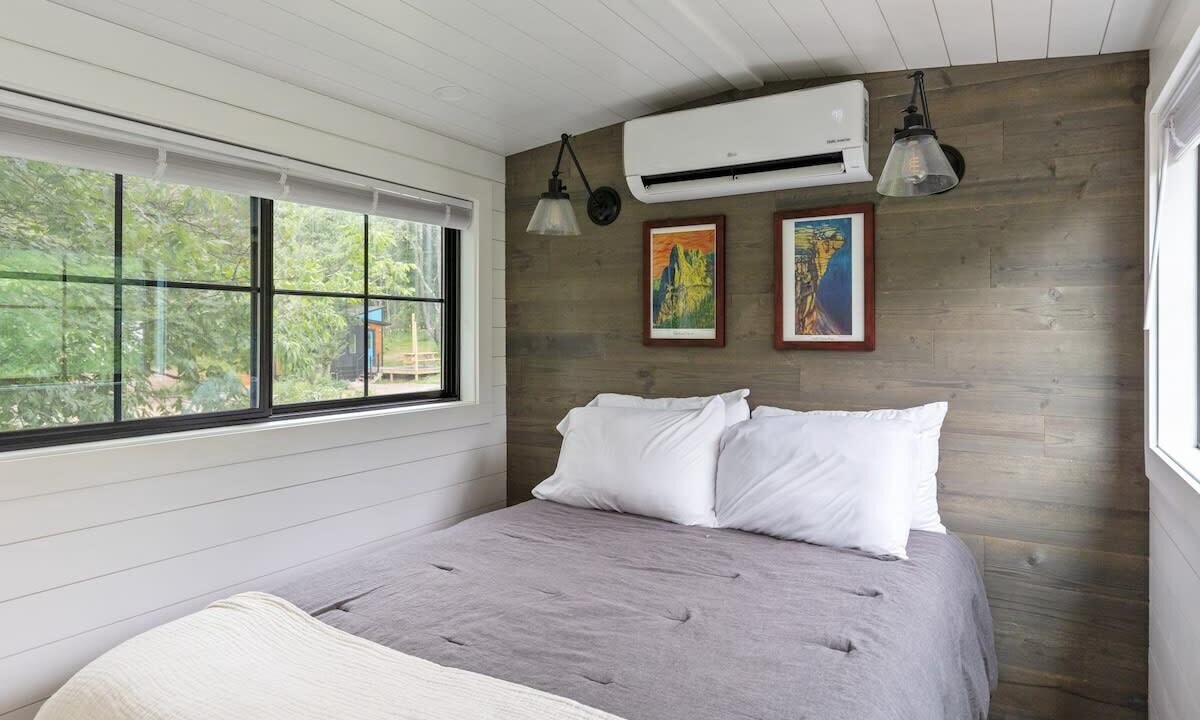 Photo of Bedroom in Johnson