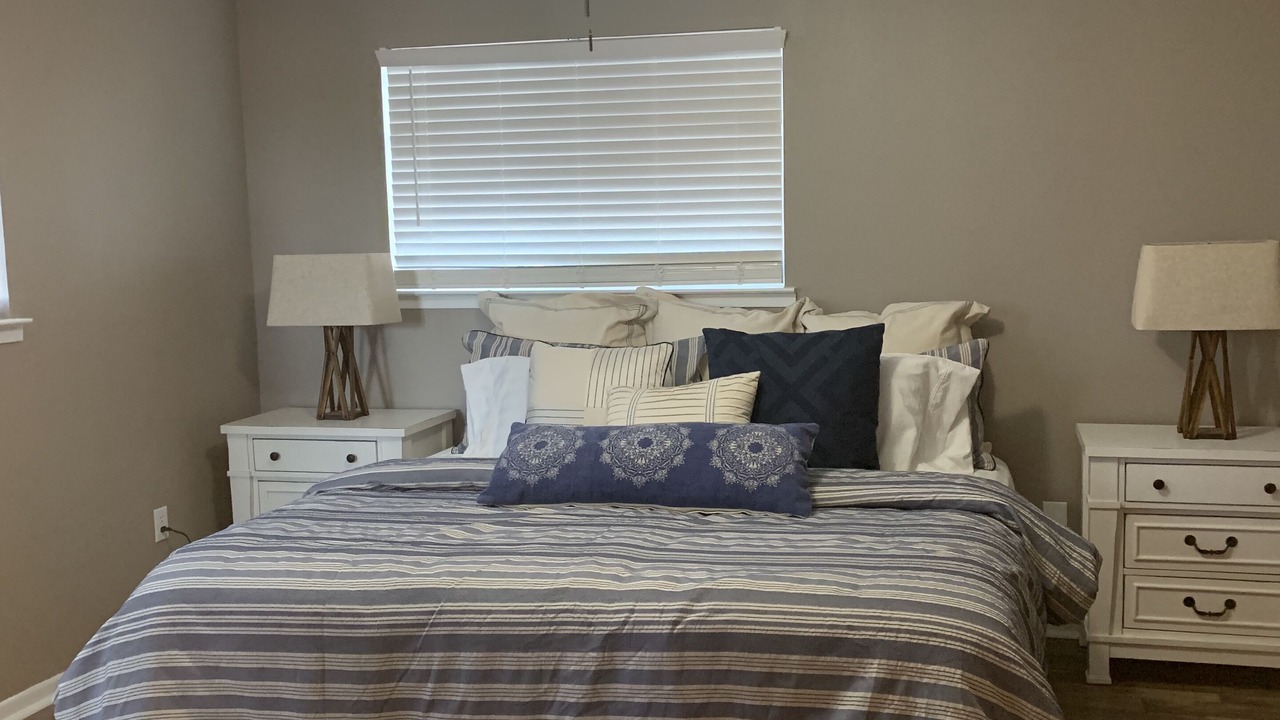 Photo of Bedroom in Paint Rock