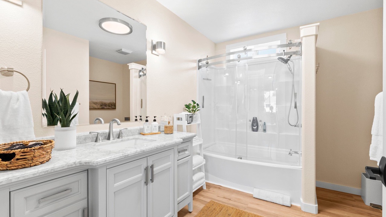 Photo of Bathroom in Crescent City