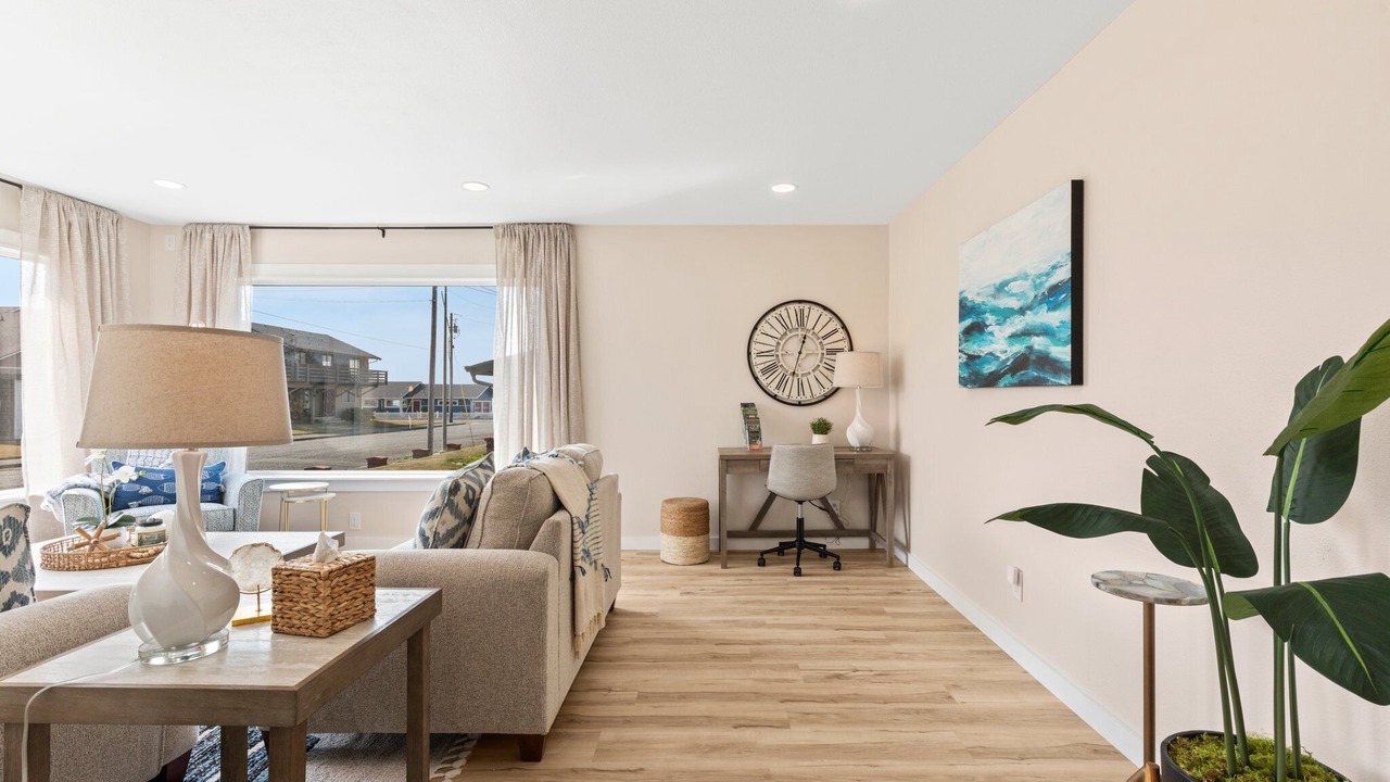 Photo of Livingroom in Crescent City