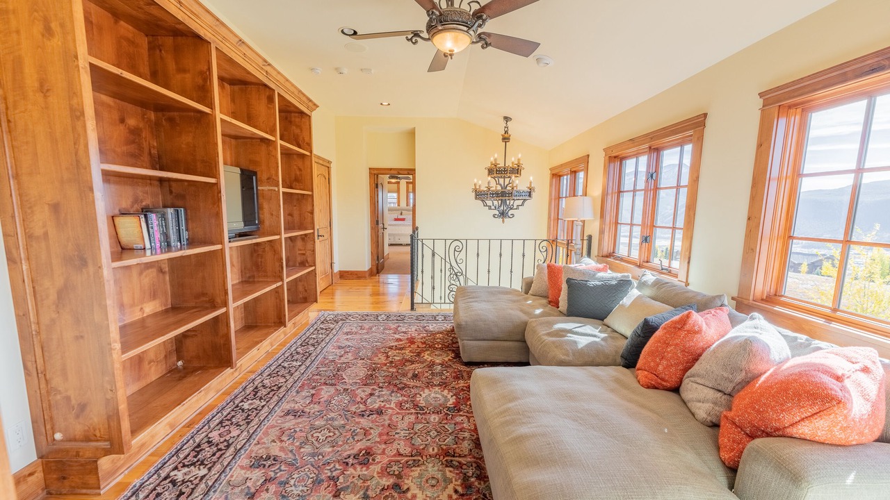 Photo of Livingroom in Mount Crested Butte