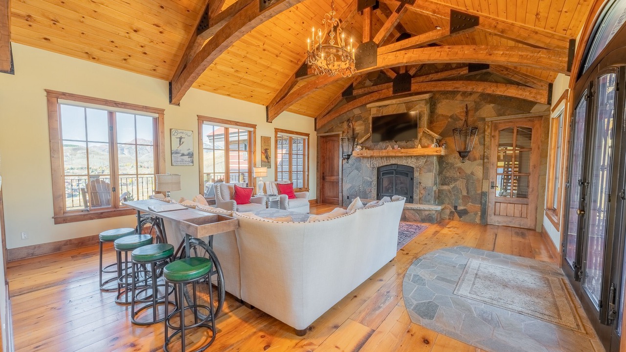 Photo of Livingroom in Mount Crested Butte